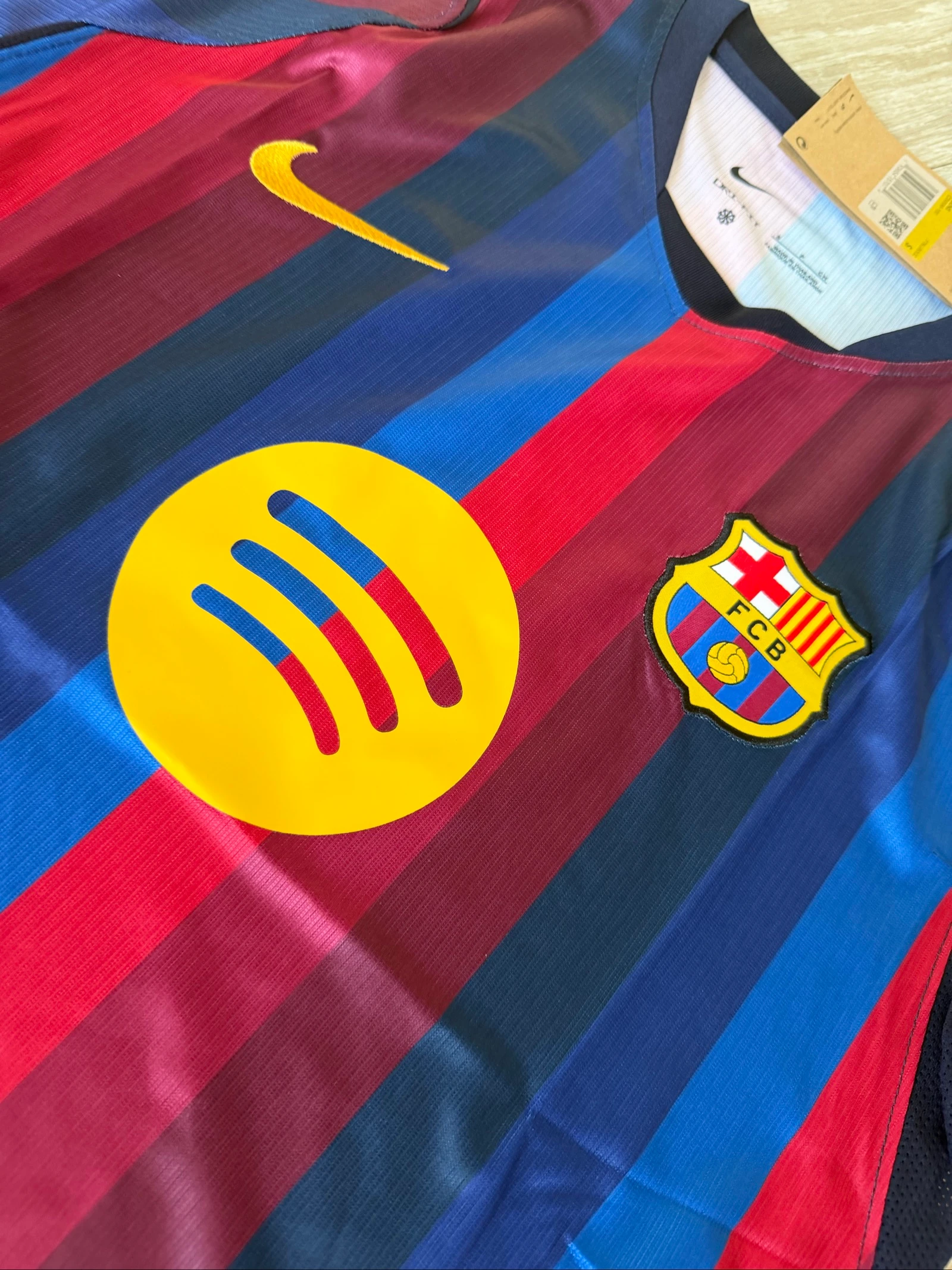 Barcelona shirt – photo 3